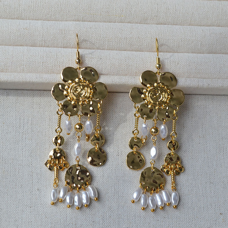 Exaggerated round Floral Pearl - Ethnic Fashion Show review and price